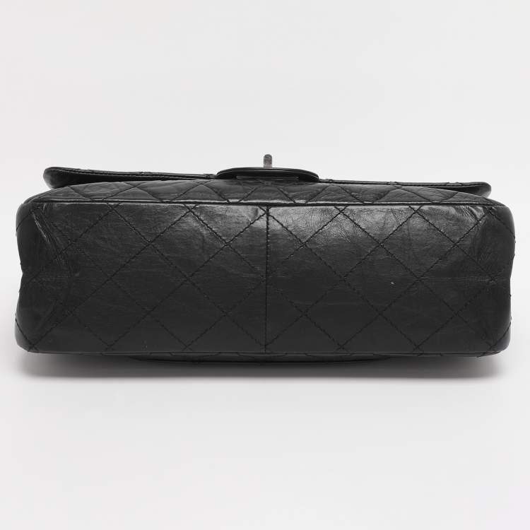 Pre Owned Chanel Black Quilted Aged Leather Classic 227 Reissue 2.55 Flap Bag