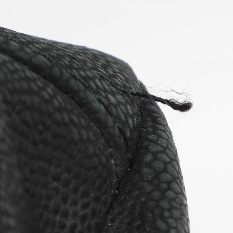 Pre Owned Chanel Matte Black Quilted Caviar Leather Medium Lady Pearly Flap Bag