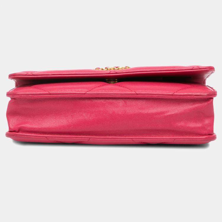 Pre Owned Chanel Pink Quilted Lambskin 19 Wallet on Chain