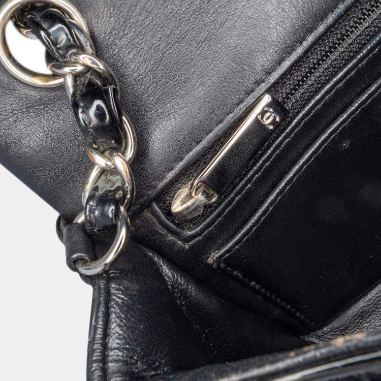 Pre Owned Chanel Black Mini Rectangular Classic Patent Single Flap