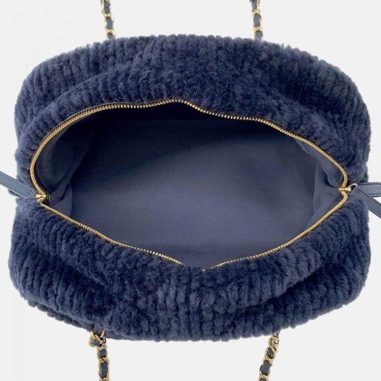Pre Owned Chanel Coco Neige Bowling Bag Navy Shearling Lambskin Size Large