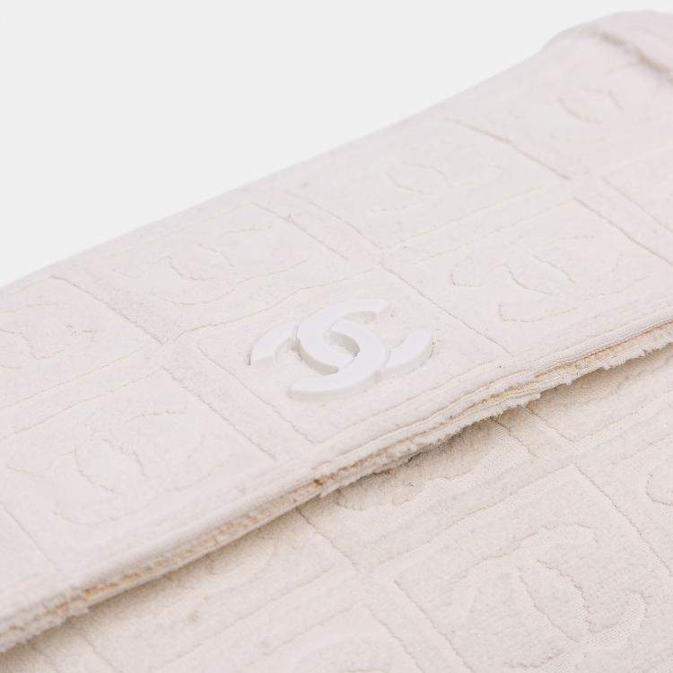 Pre Owned Chanel off White Terry Cloth Sport Line Flap