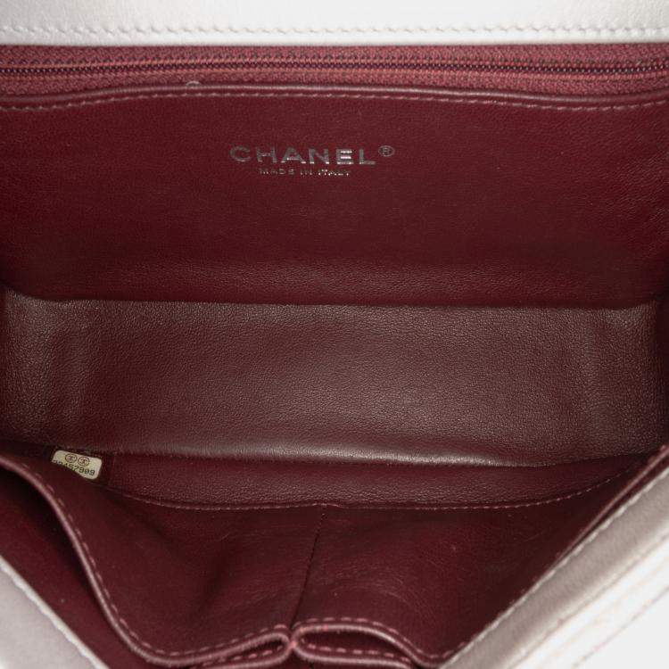 Pre Owned Chanel Silver Small Metallic Caviar CC Filigree Flap