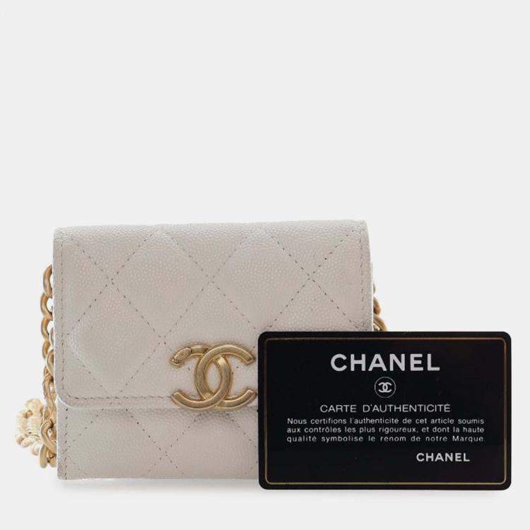 Pre Owned Chanel White Quilted Caviar Card Holder on Chain