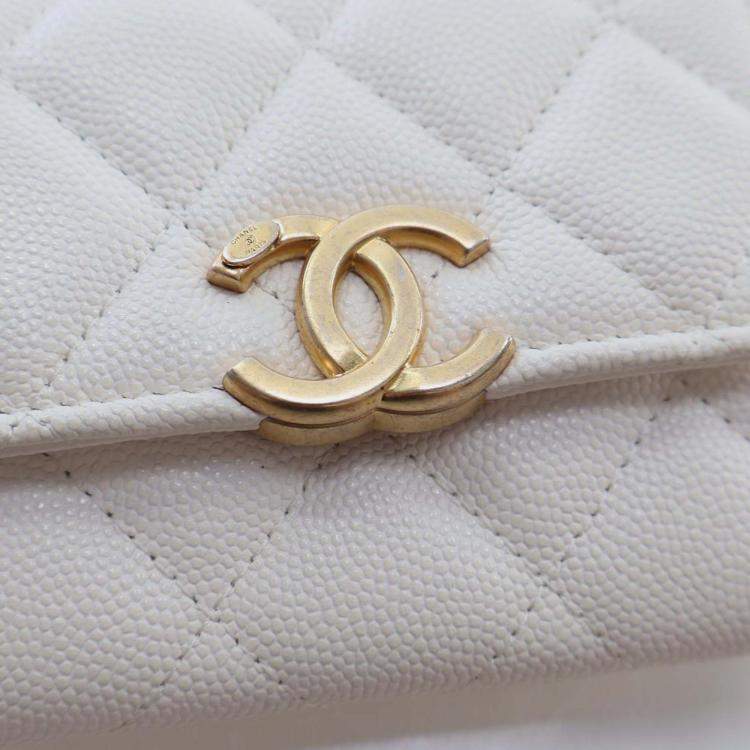Pre Owned Chanel White Quilted Caviar Card Holder on Chain