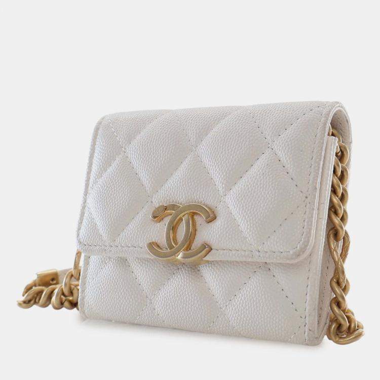 Pre Owned Chanel White Quilted Caviar Card Holder on Chain