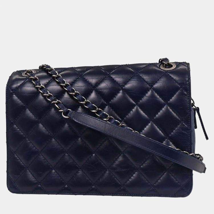 Pre Owned Chanel Navy Calfskin Day Trip Flap Bag