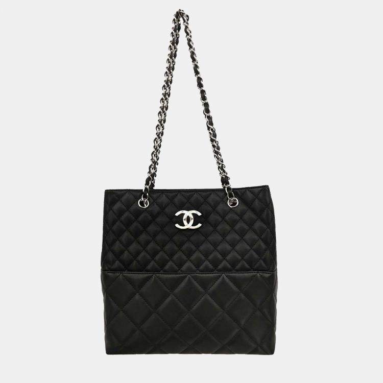 Pre Owned Chanel Black Calfskin Shoulder Tote Bag