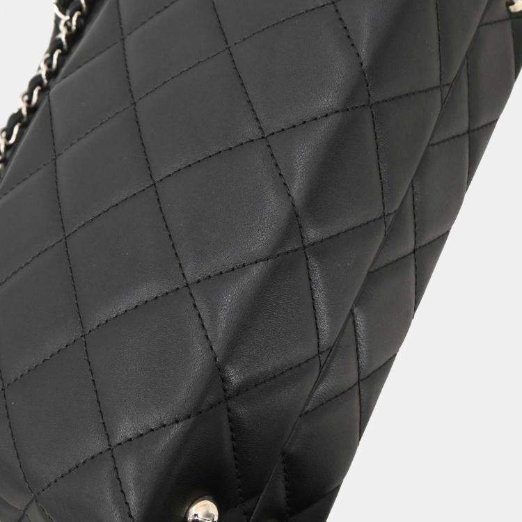 Pre Owned Chanel Black Calfskin Shoulder Tote Bag