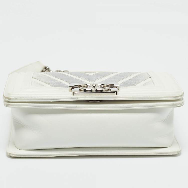 Pre Owned Chanel White/Grey Chevron Lizard and Leather Small Boy Flap Bag