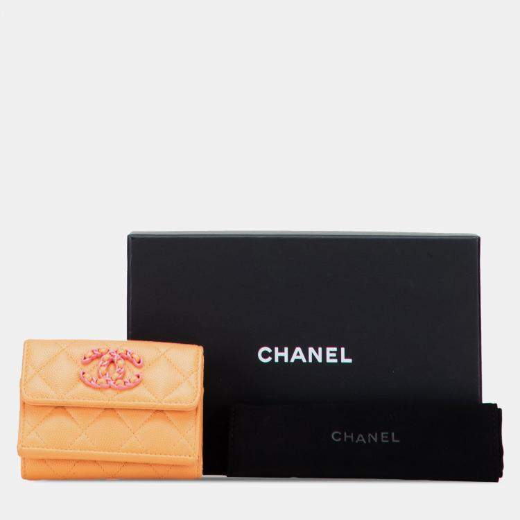 Pre Owned Chanel Orange Quilted Caviar 19 Compact Flap Wallet