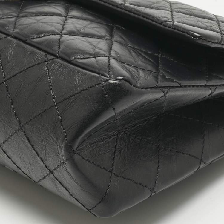 مملوكة مسبقًا Chanel Black Quilted Aged Leather Classic 226 Reissue 2.55 Flap Bag