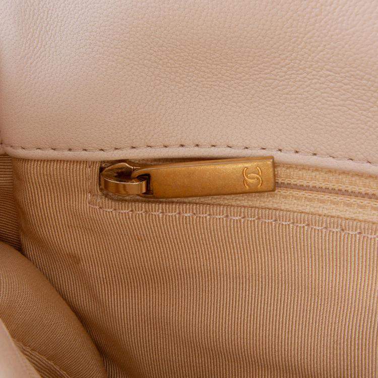 Pre Owned Chanel White Medium Lambskin 19 Flap