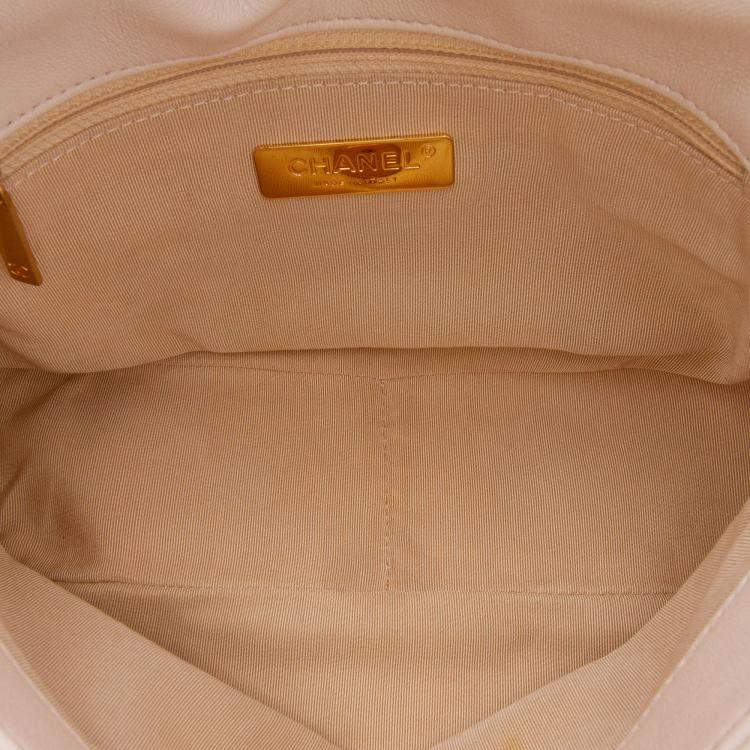 Pre Owned Chanel White Medium Lambskin 19 Flap