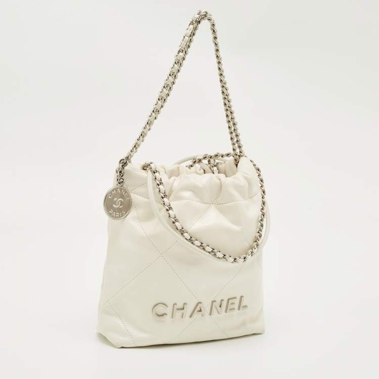 Pre Owned Chanel White Quilted Leather Mini 22 Chain Bag
