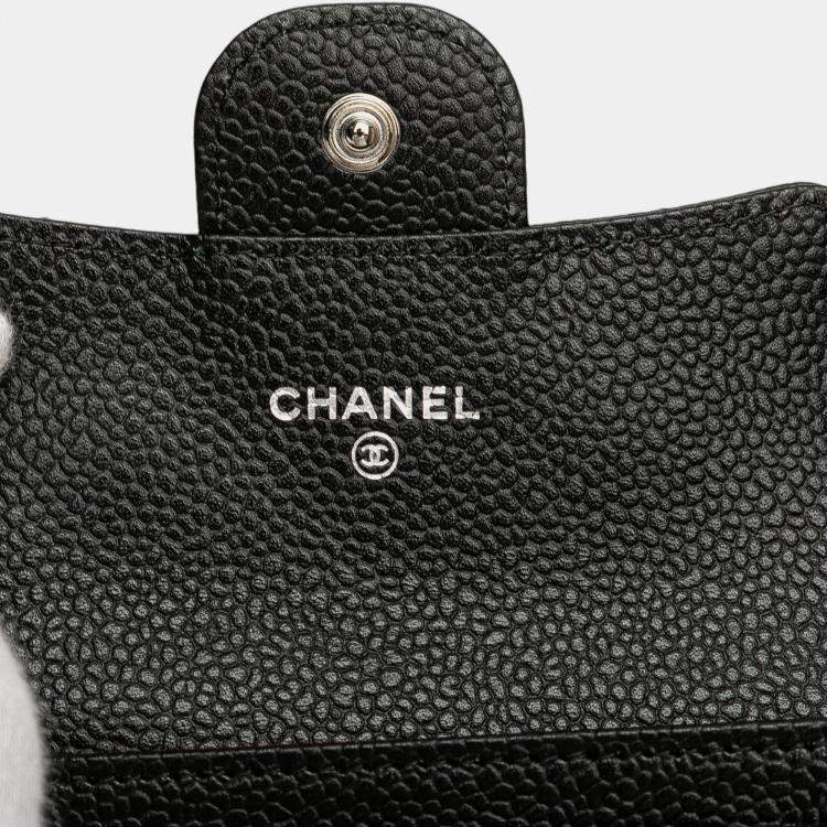 Pre Owned Chanel CC Quilted Caviar Flap Card Holder Wallet