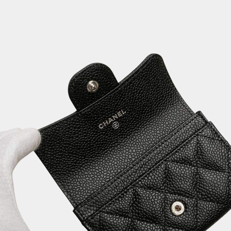 Pre Owned Chanel CC Quilted Caviar Flap Card Holder Wallet