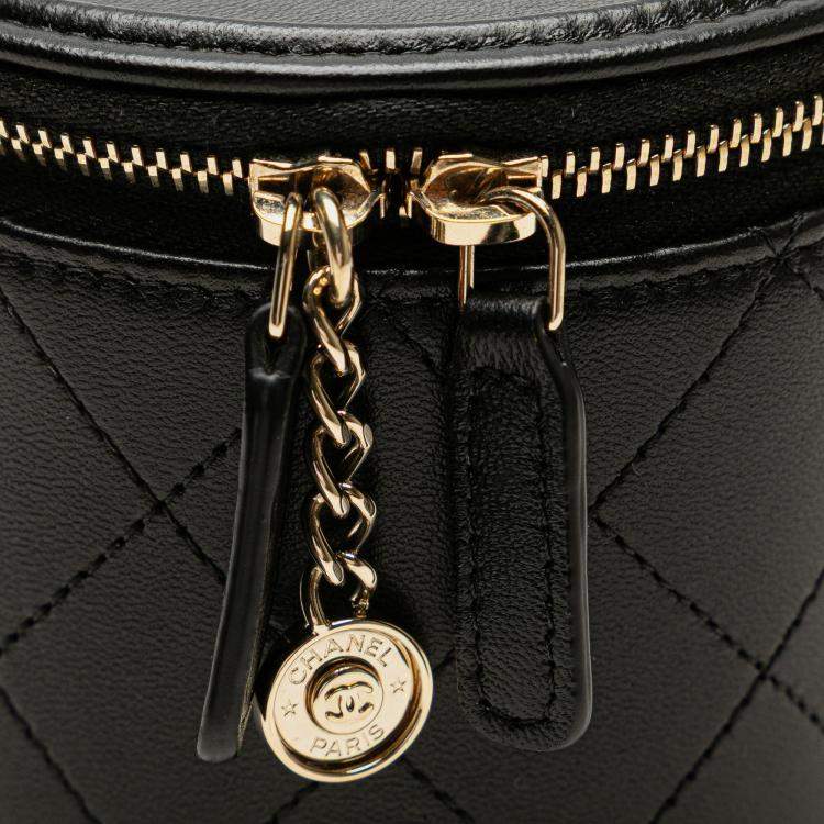 Pre Owned Chanel Quilted Lambskin Chain and Charm Vanity Case