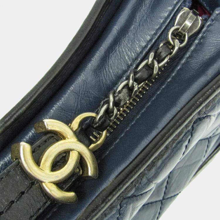 Pre Owned Chanel Gabriel De Chanel Small Leather Shoulder Bag Black Navy