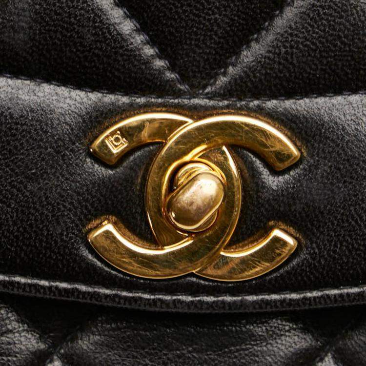 Pre Owned Chanel Matelasse Diana 22 Coco Mark Black Lambskin Shoulder Bag 