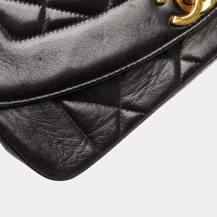 Pre Owned Chanel Matelasse Diana 22 Coco Mark Black Lambskin Shoulder Bag 