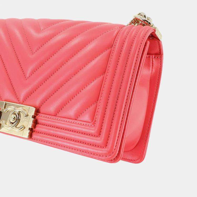 Pre Owned Chanel Boy Chanel Chain Shoulder Bag  Pink Lambskin  Chevron V-Stitch