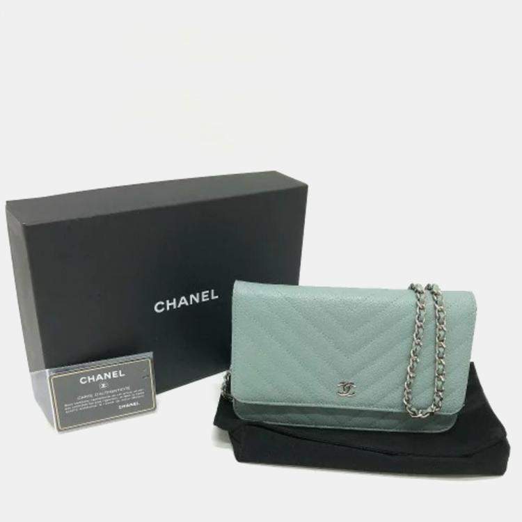 Pre Owned Chanel Long Wallet With V-Stitching And Coco Mark  Cc Chain Shoulder Bag  Caviar Leather    Blue
