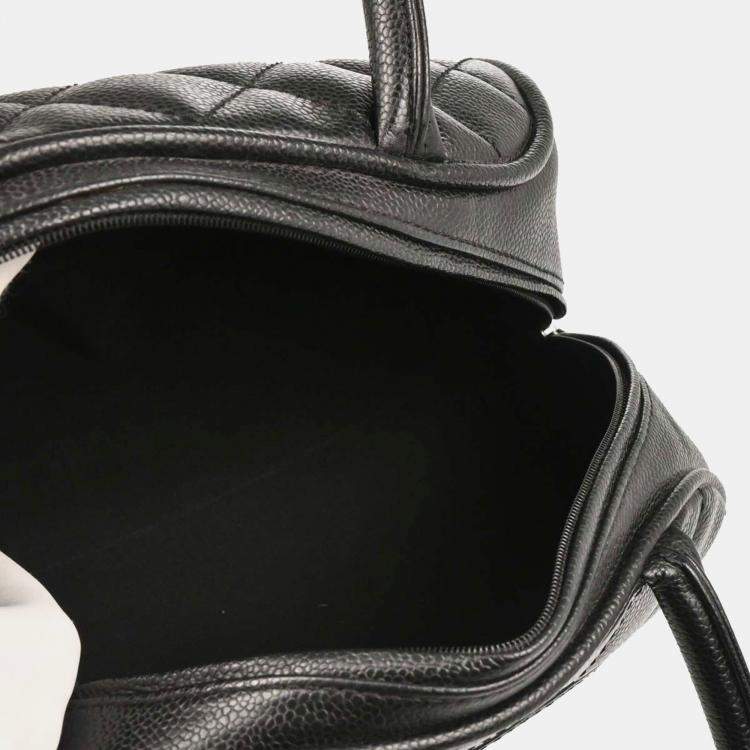 مملوكة مسبقًا Chanel Black Calfskin Bowling Bag