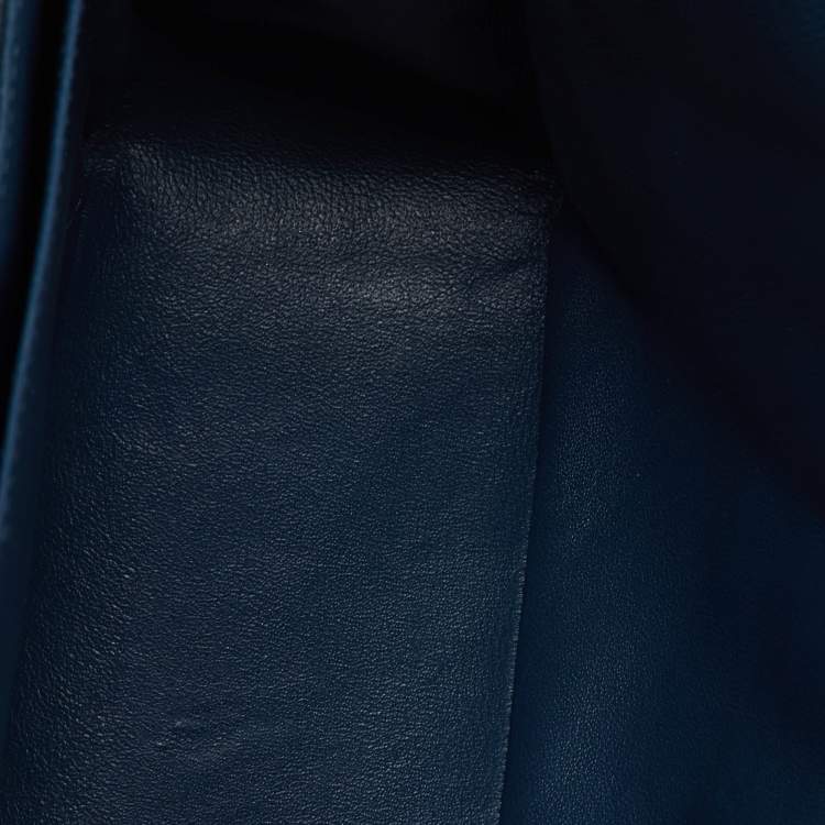 Pre Owned Chanel Blue Quilted Leather Maxi Classic Single Flap Bag