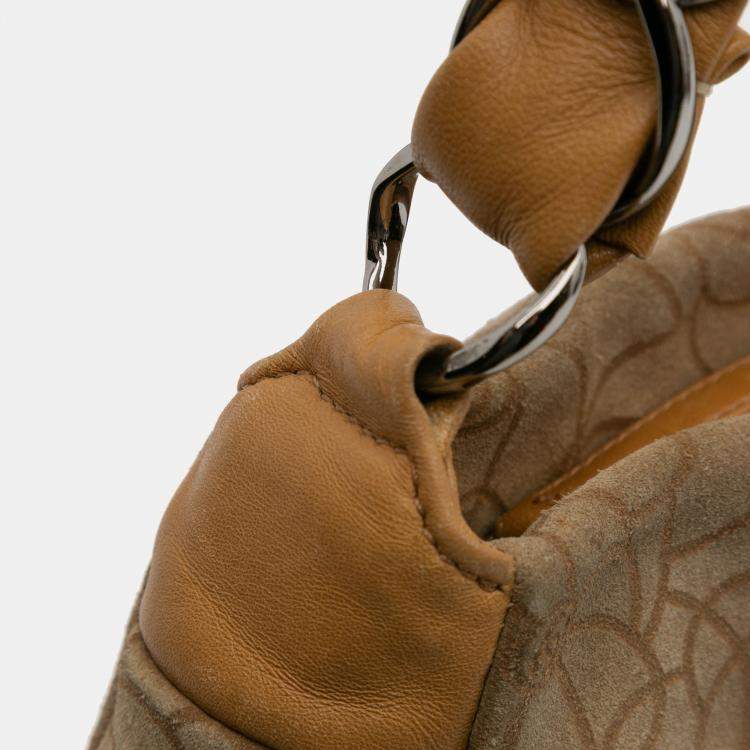 مملوكة مسبقًا Chanel Brown CC Suede Camellia Hobo