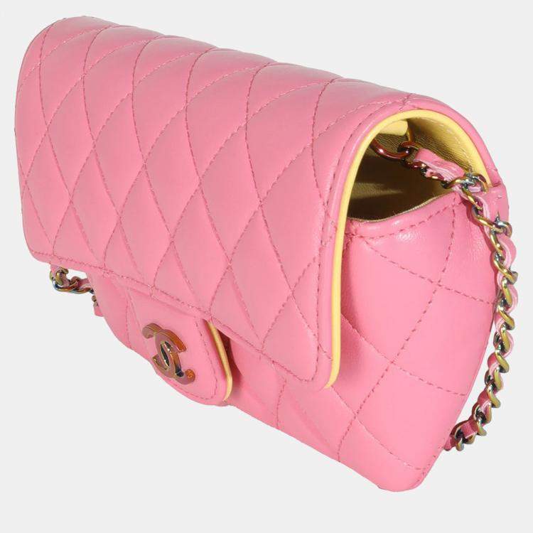 Pre Owned Chanel Pink Quilted Lambskin Sunglasses Case On Chain