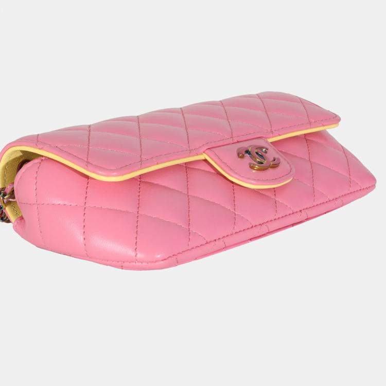 Pre Owned Chanel Pink Quilted Lambskin Sunglasses Case On Chain