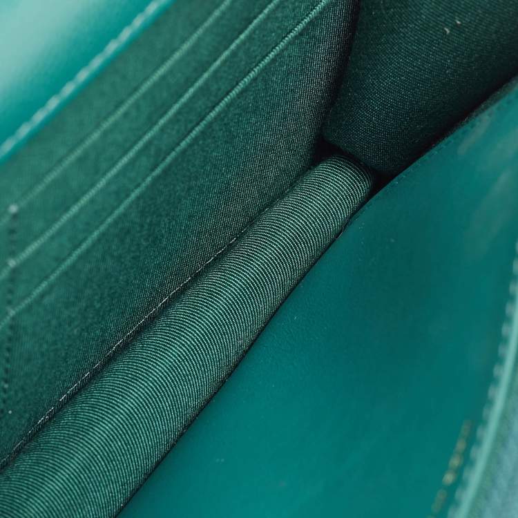 Pre Owned Chanel Teal Blue Quilted Caviar Leather Classic Wallet On Chain