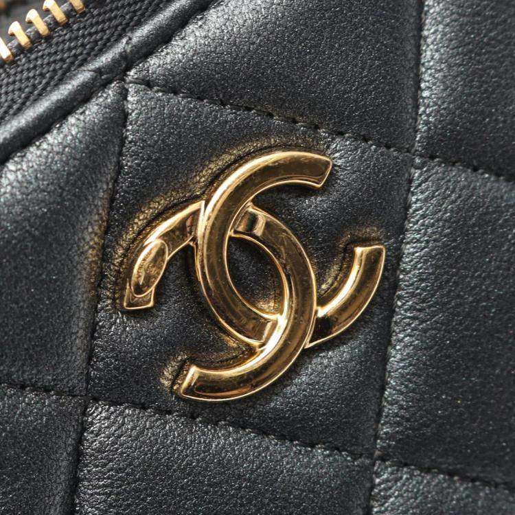 Pre Owned Chanel Grey CC Quilted Metallic Lambskin Charms Hobo