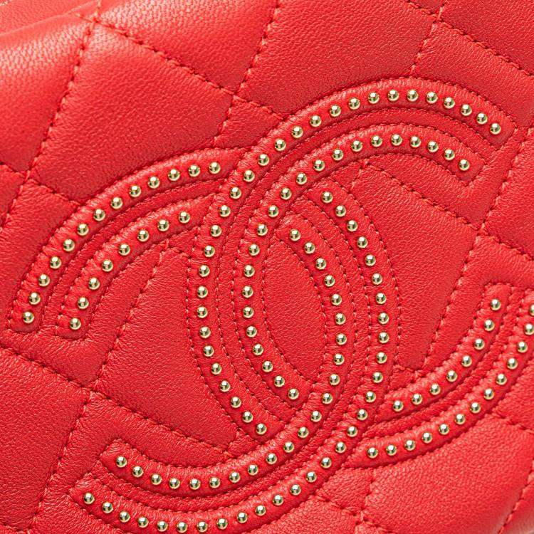 Pre Owned Chanel Red Quilted Lambskin Studded Beauty Begins Camera Bag