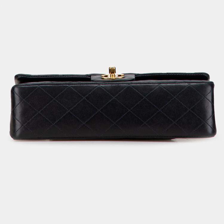Pre Owned Chanel Black Medium Classic Lambskin Double Flap