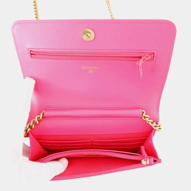 Pre Owned Chanel Boy'S Chanel Chevron Chain Wallet Pink Caviar Leather