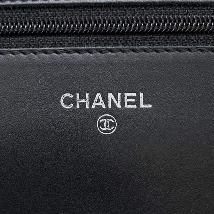 Pre Owned Chanel Cc Logo Chain Wallet Black Caviar Leather
