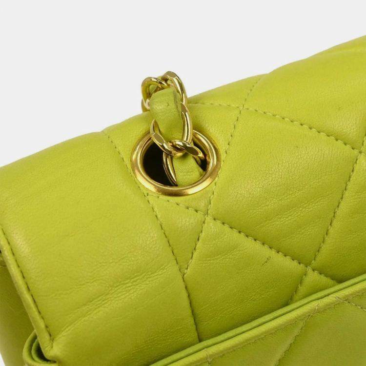 Pre Owned Chanel Light Green Lambskin Medium Diana Shoulder Bag