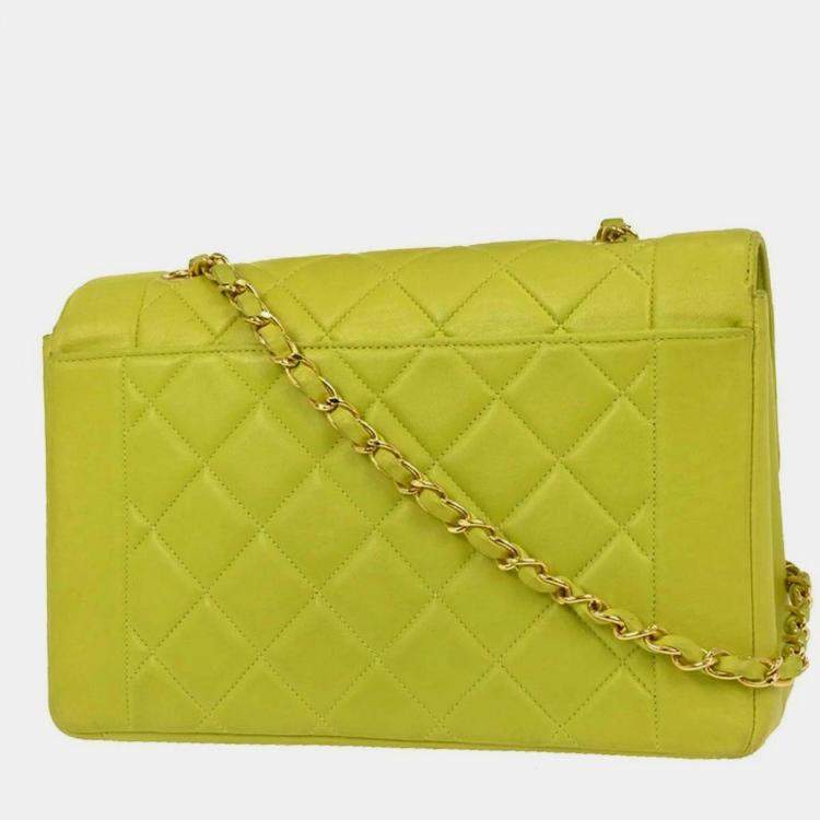 Pre Owned Chanel Light Green Lambskin Medium Diana Shoulder Bag