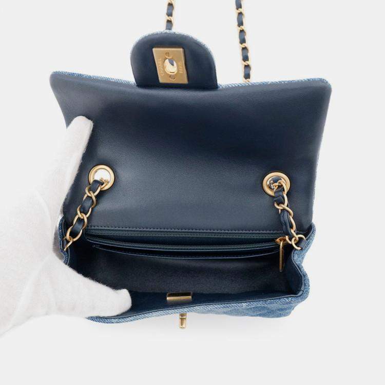 Pre Owned Chanel Flap Gradient Denim Blue Shoulder Bags