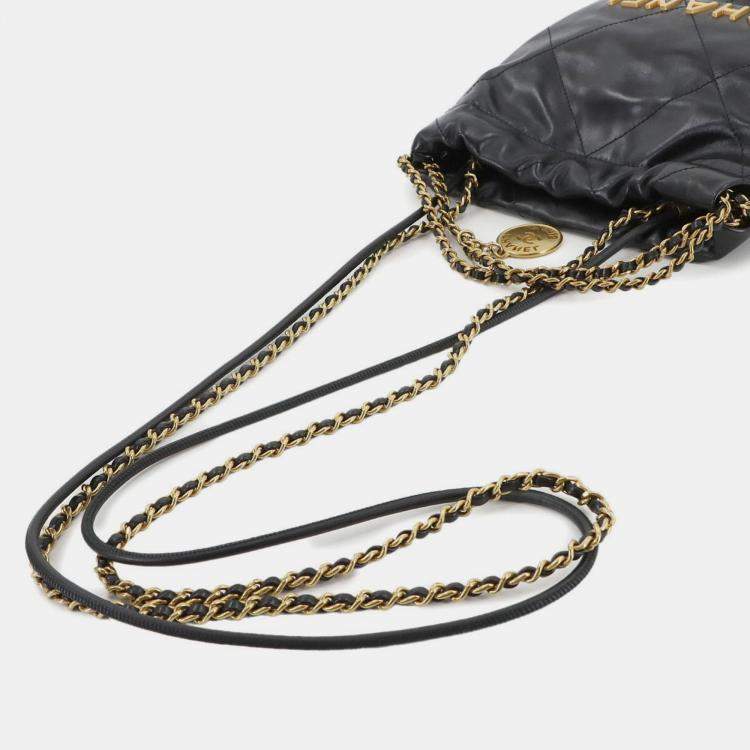 Pre Owned Chanel 22 Black Leather Shoulder Bag