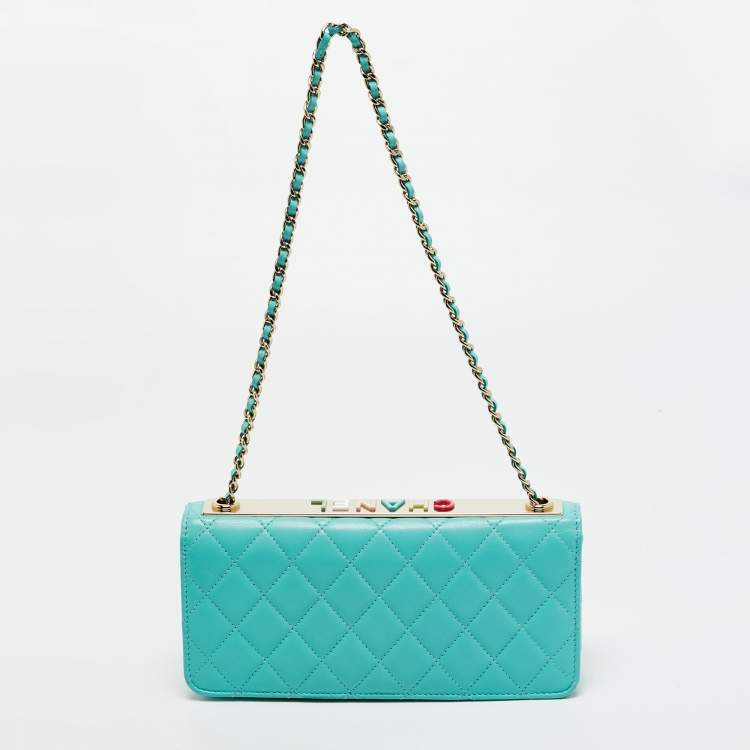 Pre Owned Chanel Turquoise Quilted Leather Trendy CC Wallet on Chain