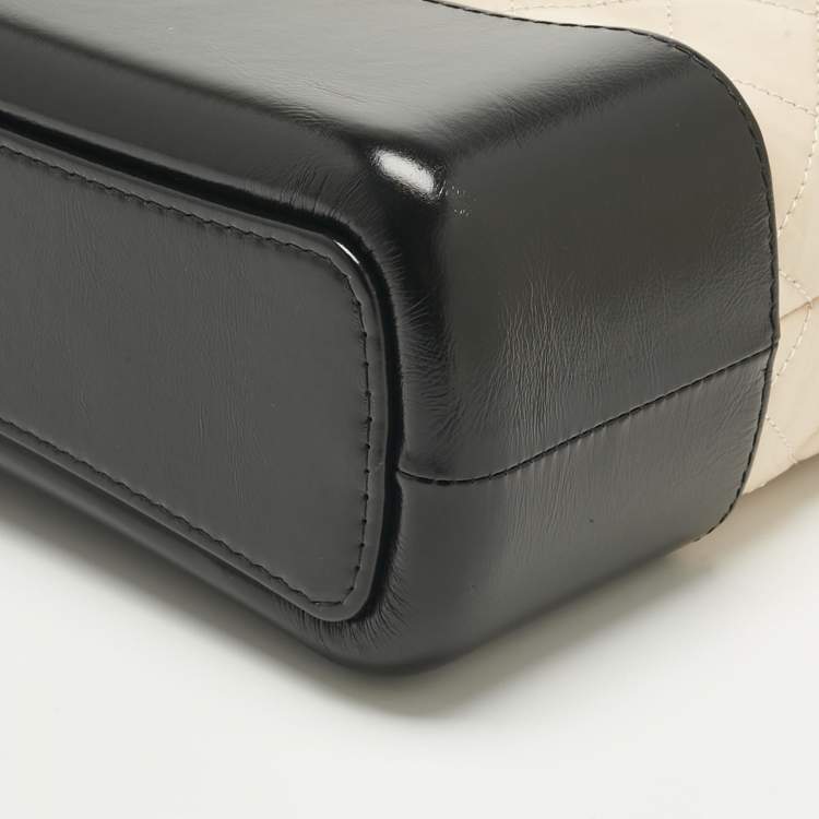 Pre Owned Chanel Beige/Black Quilted Aged Leather Medium Gabrielle Hobo