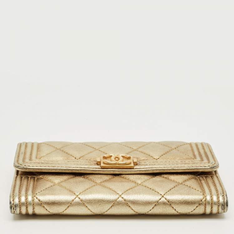 Pre Owned Chanel Gold Quilted Leather Boy Flap Wallet