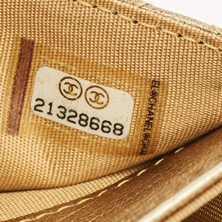 Pre Owned Chanel Gold Quilted Leather Boy Flap Wallet