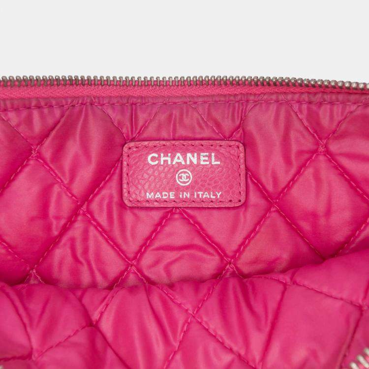 Pre Owned Chanel Pink Small Quilted Caviar O Case Clutch