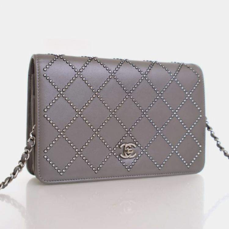 Pre Owned Chanel Lambskin Wallet On Chain (WOC)