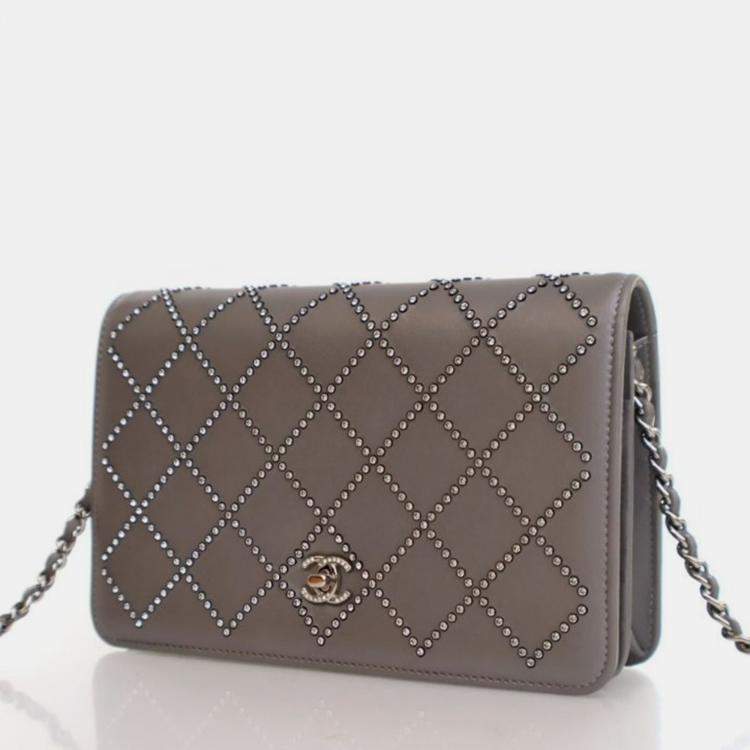 Pre Owned Chanel Lambskin Wallet On Chain (WOC)