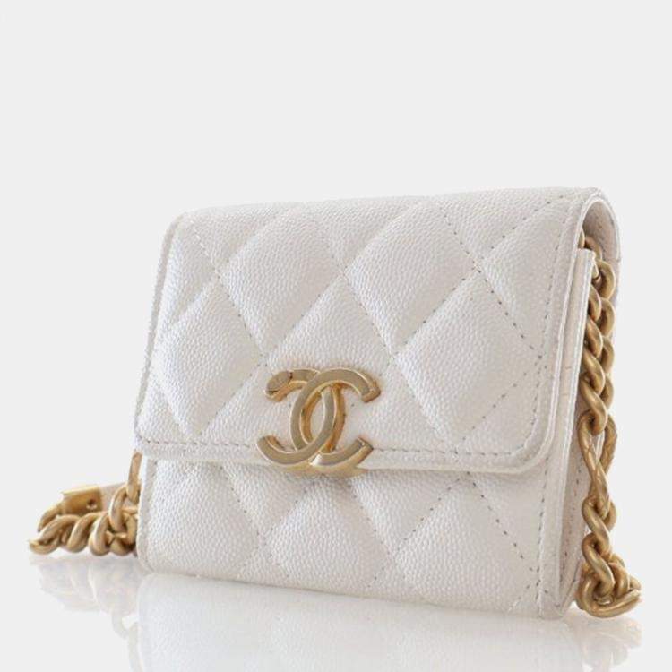 Pre Owned Chanel Mini Caviar Quilted On Chain Clutch